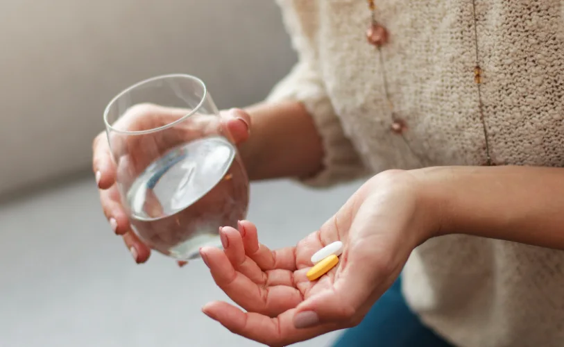 Illustration of medication adherence care